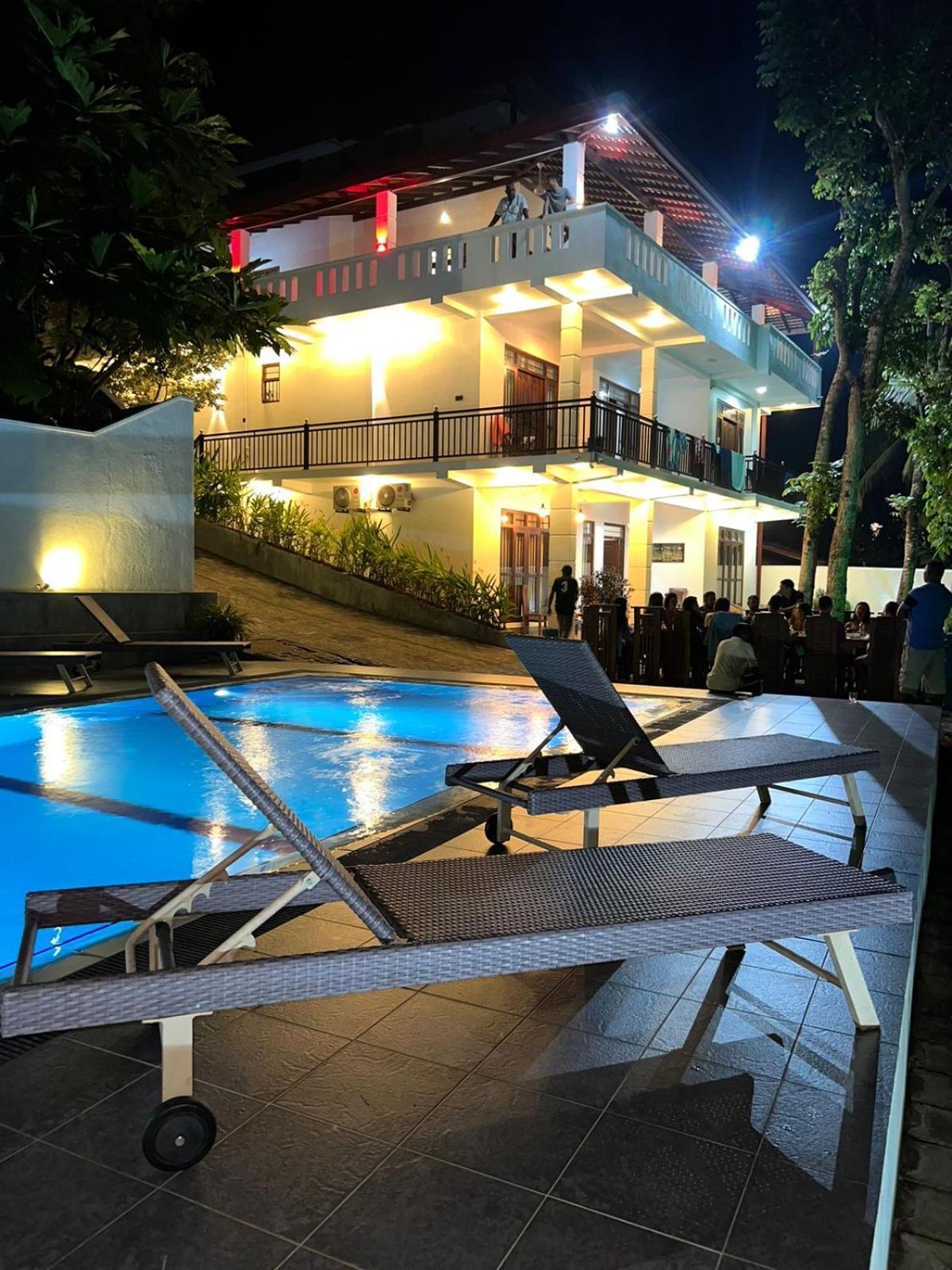 The Green Lagoon Villa Hikkaduwa Exteriör bild