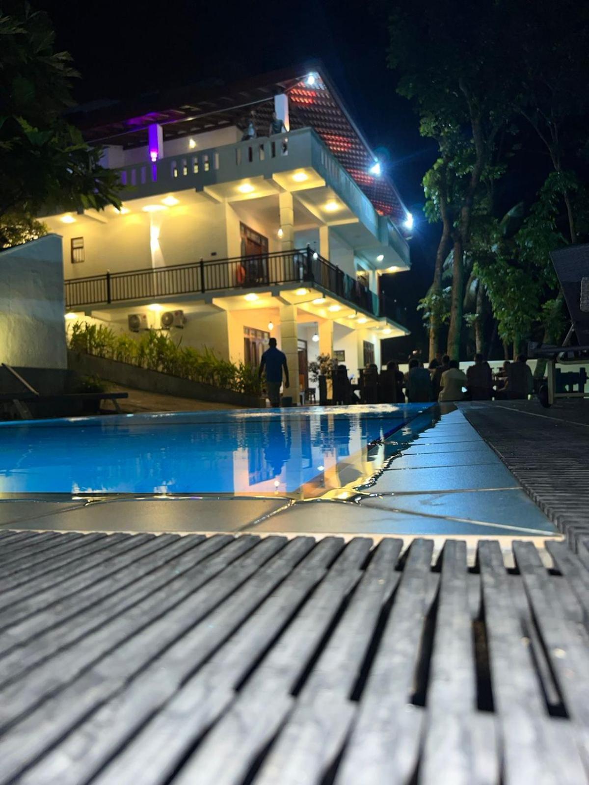 The Green Lagoon Villa Hikkaduwa Exteriör bild