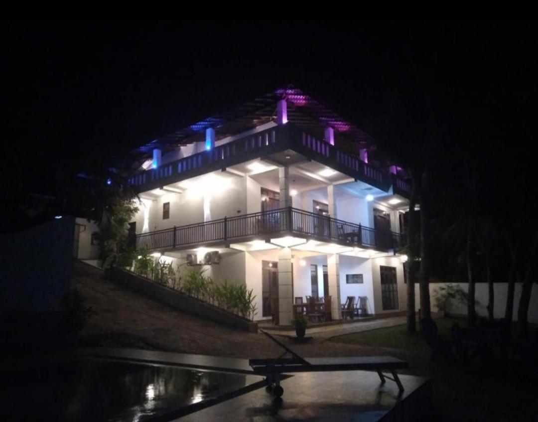 The Green Lagoon Villa Hikkaduwa Exteriör bild